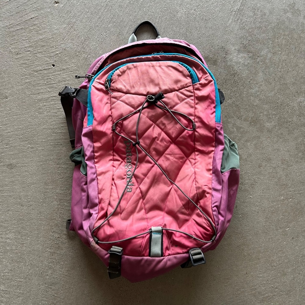 Patagonia Womens 47940 Yerba 24L Backpack Pink Blue Spring 2013 Outdoor Daypack